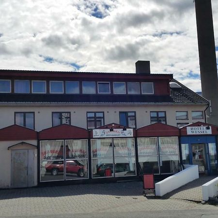 Kirkenes Hotell Esterno foto
